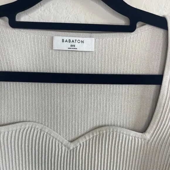 Aritzia Babaton Sculpt Knit Sweetheart Longsleeve Cream Top - Size 2XS - Picture 3 of 5